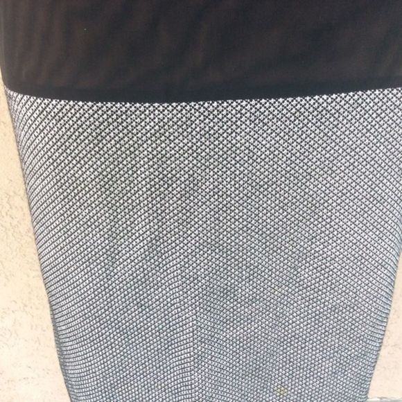 Gianfranco Ferre stretch duel color pencil skirt - Picture 4 of 8